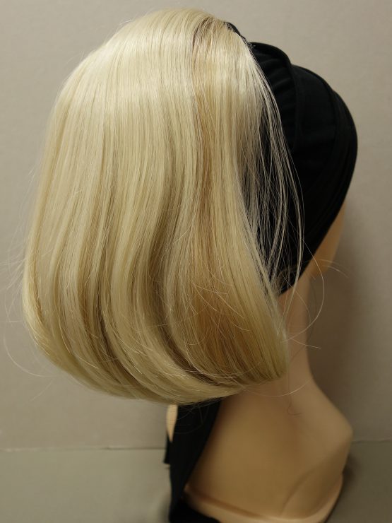 Włosy na opasce - półdługie blond
