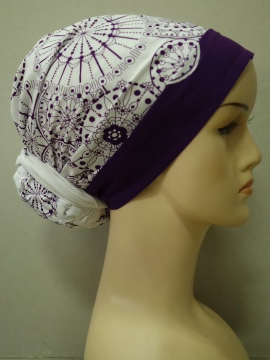 Biały turban w fioletowe wzory
