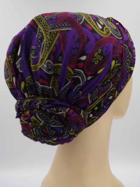 Fioletowy turban w geometryczne wzory