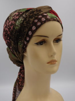 Kolorowy turban we wzorki