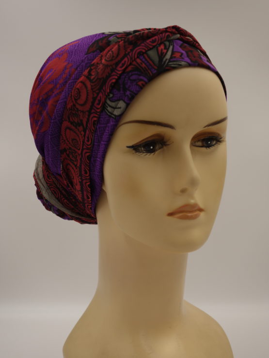 Fioletowo - czerwony jedwabny turban z dekoracją