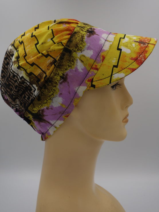 Słoneczna modna czapka z daszkiem